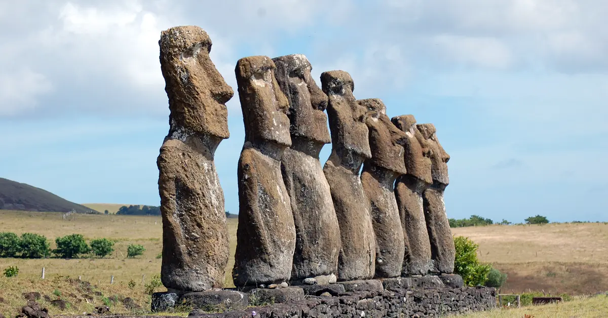 Moai Statues